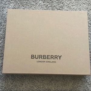 Burberry Box